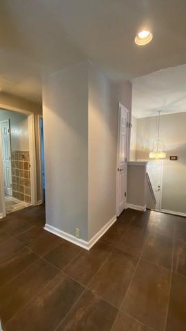 901 Ivy Green Lane SE, Marietta, GA 30067