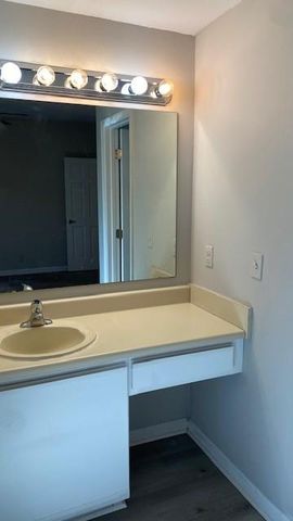 901 Ivy Green Lane SE, Marietta, GA 30067