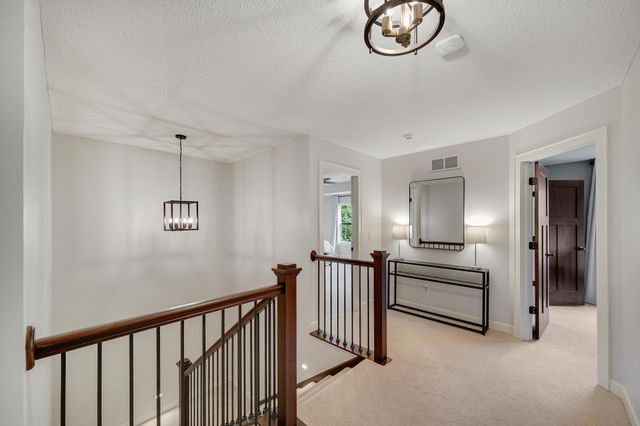 6848 Lanewood Lane N, Maple Grove, MN 55311