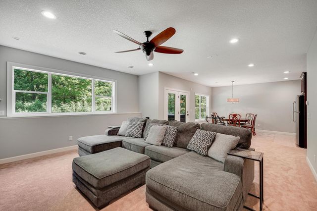 6848 Lanewood Lane N, Maple Grove, MN 55311