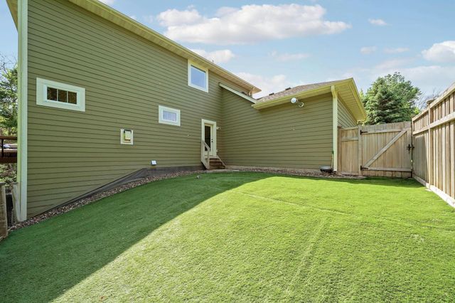 6848 Lanewood Lane N, Maple Grove, MN 55311