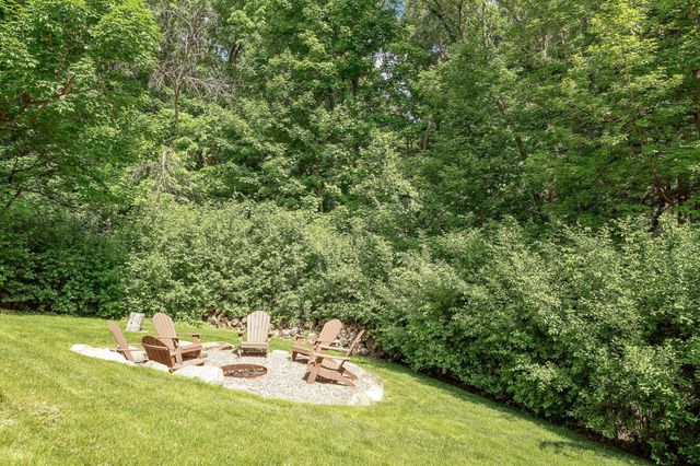 6848 Lanewood Lane N, Maple Grove, MN 55311