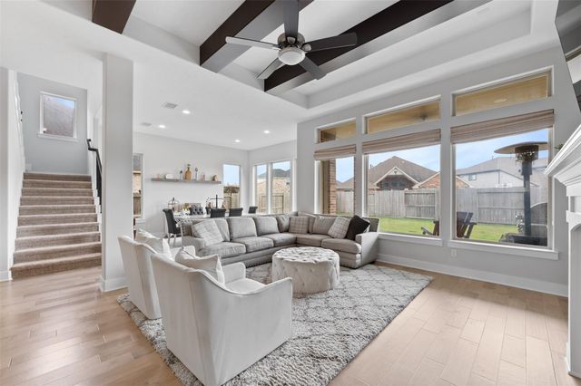 1102 Mcmurtry Ridge Drive, Katy, TX 77494