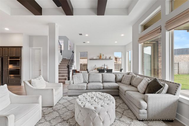 1102 Mcmurtry Ridge Drive, Katy, TX 77494