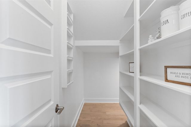 1102 Mcmurtry Ridge Drive, Katy, TX 77494