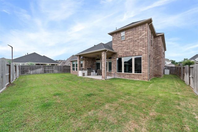 1102 Mcmurtry Ridge Drive, Katy, TX 77494