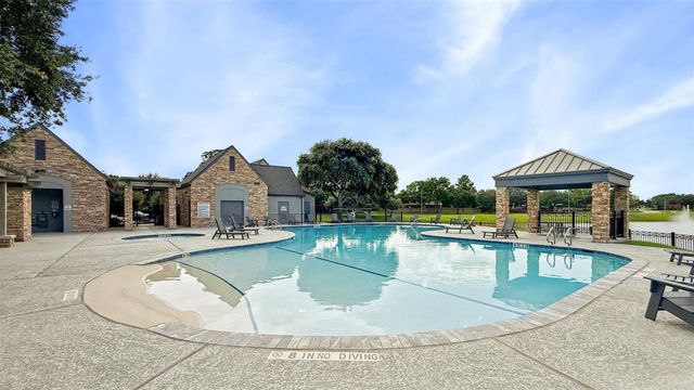 1102 Mcmurtry Ridge Drive, Katy, TX 77494