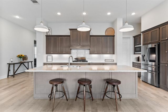 1102 Mcmurtry Ridge Drive, Katy, TX 77494