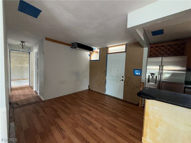 9112 Pineapple RD, Fort Myers, FL 33967