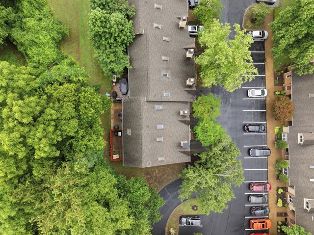 220 Riverstone Ct, Nashville, TN 37214