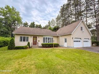 72 Pashley Road, Glenville, NY 12302