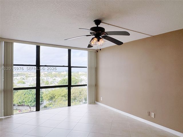 800 Parkview Dr 909, Hallandale Beach, FL 33009