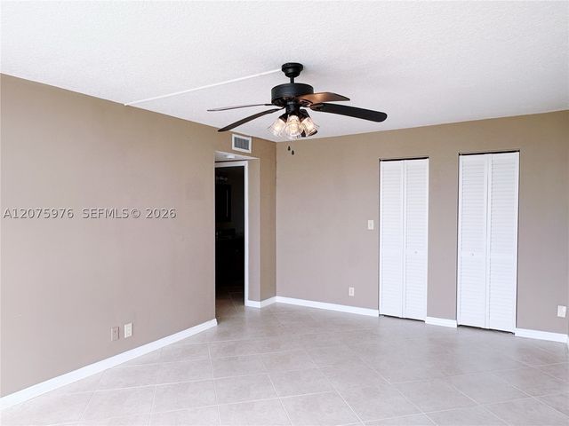 800 Parkview Dr 909, Hallandale Beach, FL 33009