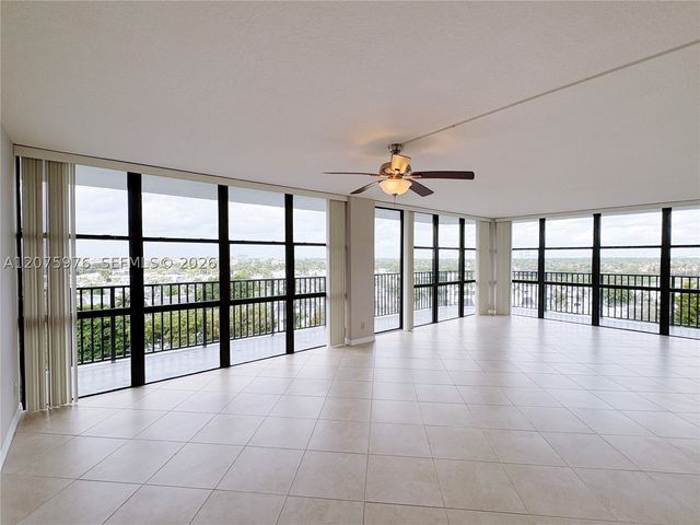 800 Parkview Dr 909, Hallandale Beach, FL 33009