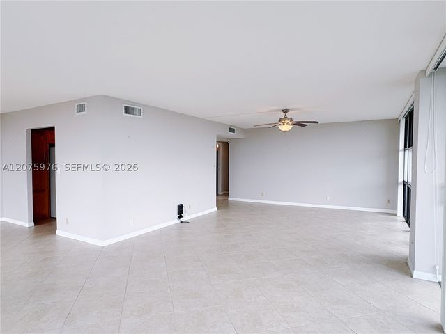800 Parkview Dr 909, Hallandale Beach, FL 33009