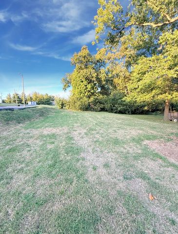 709 W Main Street, Richmond, KY 40475