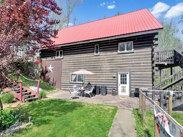 480 Hickman Shores Rd, Dover, TN 37058