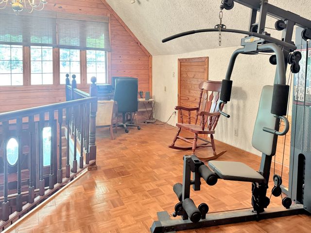 480 Hickman Shores Rd, Dover, TN 37058