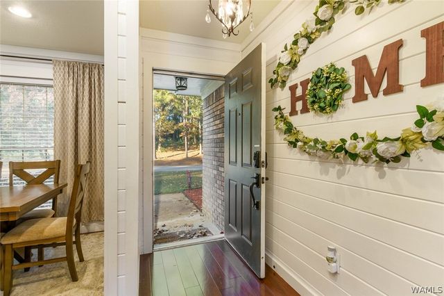 2715 Forest, Northport, AL 35476
