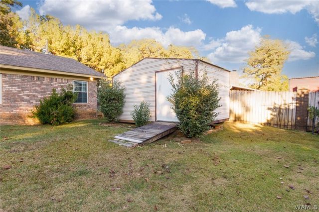 2715 Forest, Northport, AL 35476