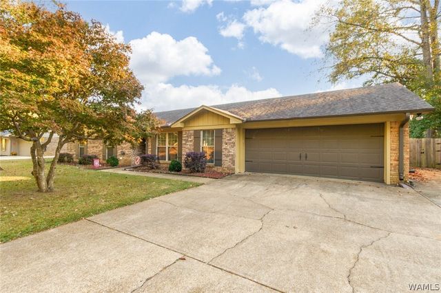 2715 Forest, Northport, AL 35476