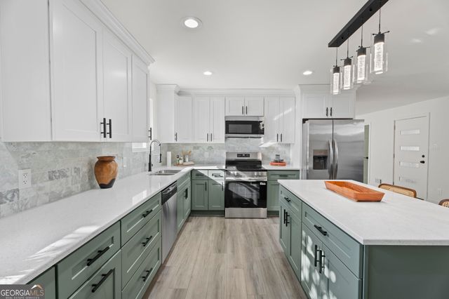 30 Roseberry Drive, Stockbridge, GA 30281