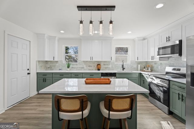 30 Roseberry Drive, Stockbridge, GA 30281