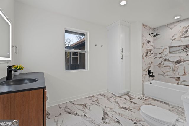 30 Roseberry Drive, Stockbridge, GA 30281