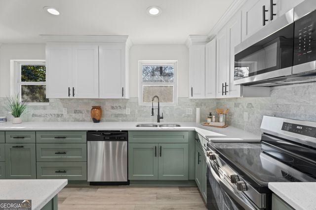 30 Roseberry Drive, Stockbridge, GA 30281