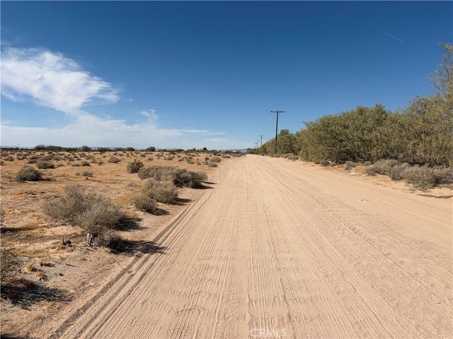 0 Becker Rd, Newberry Springs, CA 92365