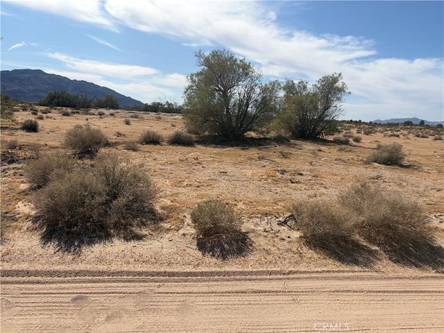 0 Becker Rd, Newberry Springs, CA 92365