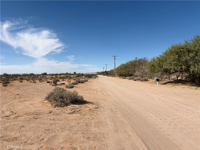 0 Becker Rd, Newberry Springs, CA 92365