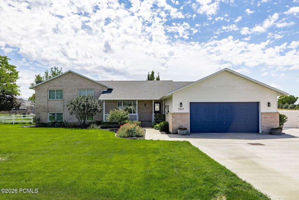1321 W 700 South, Ogden, UT 84404