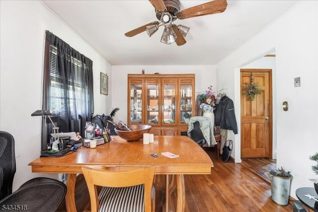 160 Hayes Ave, Clark Twp., NJ 07066