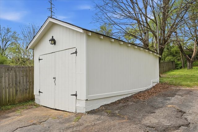 2407 Inga St, Nashville, TN 37206