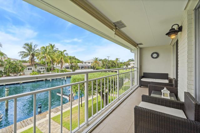 68 YACHT CLUB Drive 20, North Palm Beach, FL 33408