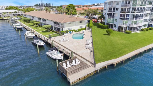 68 YACHT CLUB Drive 20, North Palm Beach, FL 33408