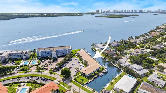 68 YACHT CLUB Drive 20, North Palm Beach, FL 33408
