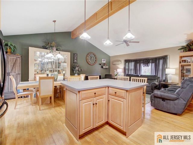 16 Marlow Road, East Brunswick, NJ 08816