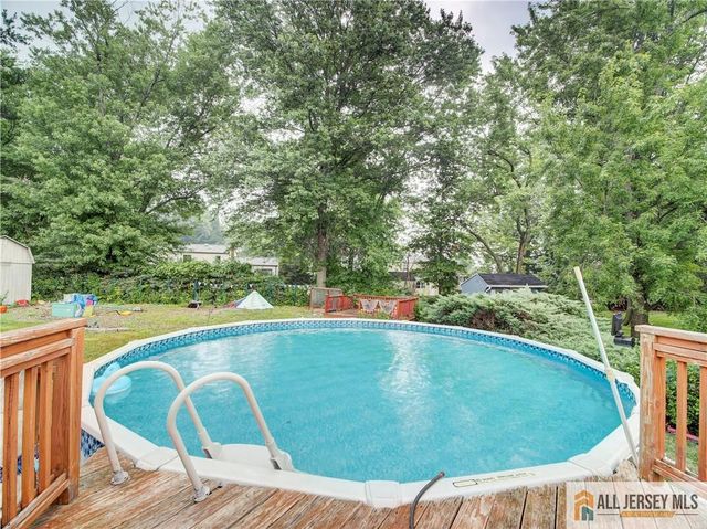 16 Marlow Road, East Brunswick, NJ 08816