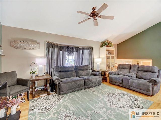 16 Marlow Road, East Brunswick, NJ 08816