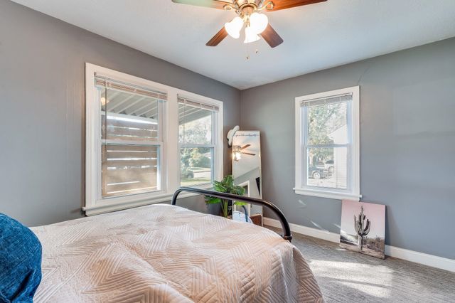 1024 S Vassar St, Wichita, KS 67218