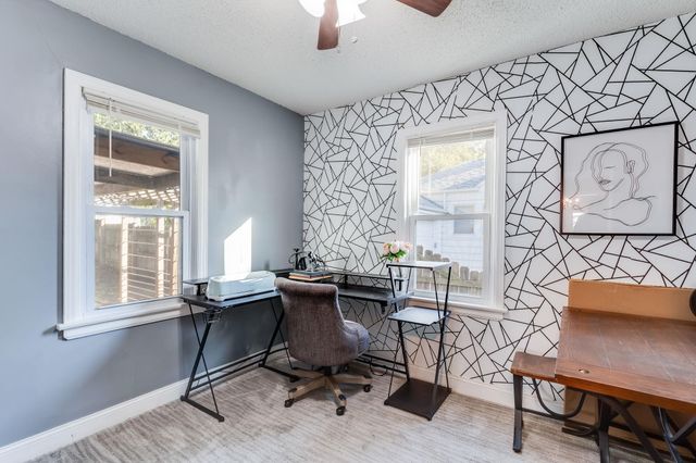 1024 S Vassar St, Wichita, KS 67218