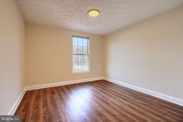 3944 CUTTY SARK RD, Baltimore, MD 21220