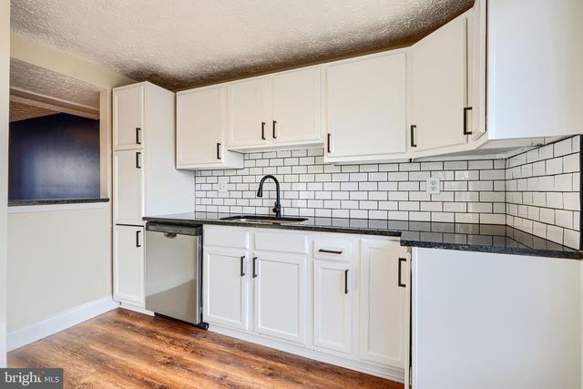 3944 CUTTY SARK RD, Baltimore, MD 21220