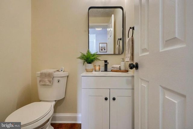 3944 CUTTY SARK RD, Baltimore, MD 21220