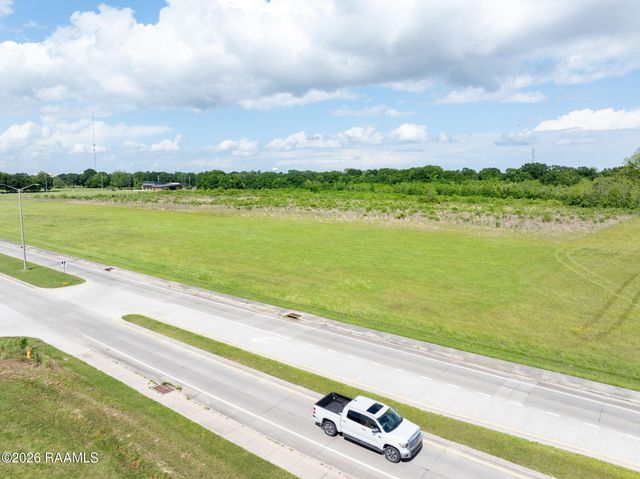 450 Blk S Blk S Domingue Avenue, Lafayette, LA 70506