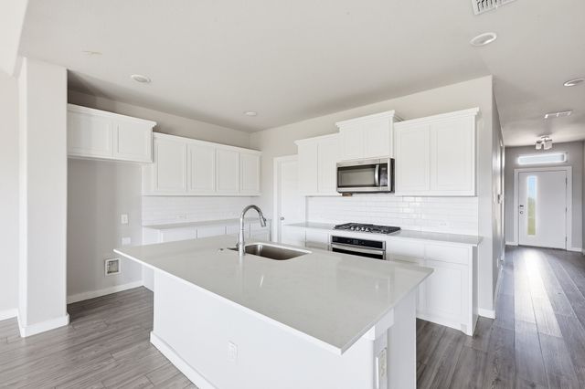 348 Braves Way, Lavon, TX 75166