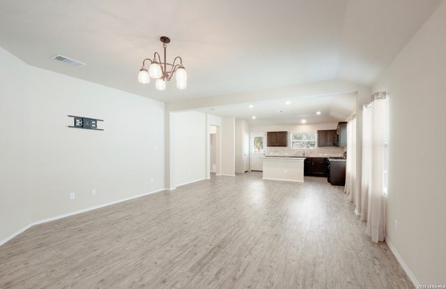 5249 Blue Ivy, Bulverde, TX 78163