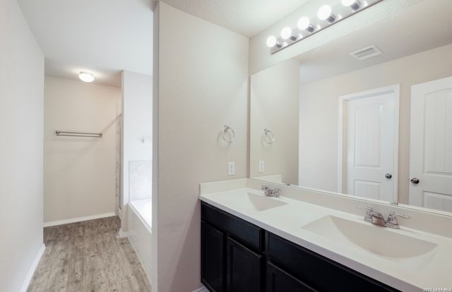 5249 Blue Ivy, Bulverde, TX 78163